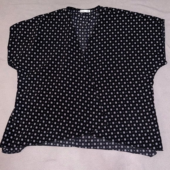 Navy Blue White Pattern Kimono - Blue Jasmine - Women’s S - Picture 1 of 4